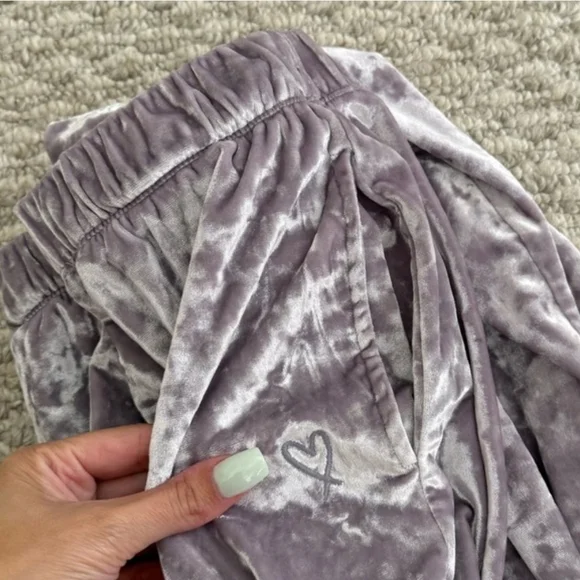 Lavender Velvet Wide-Leg Pants - Picture 3 of 5